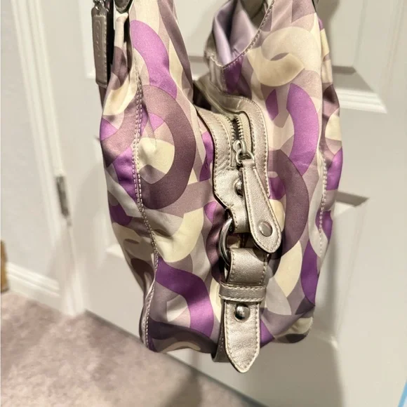 Coach Madison Op Art Sateen Maggie Shoulder Bag - Picture 5 of 13